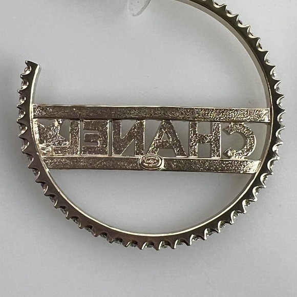 NIB Chanel Track 22S Series Large Hoop Earrings - Picture 12 of 13